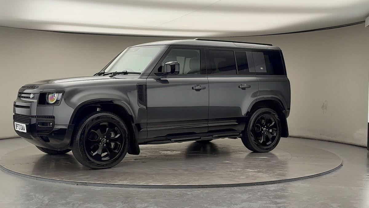 Used Land Rover Defender 110 2023 for sale - 76536417: Photo 29