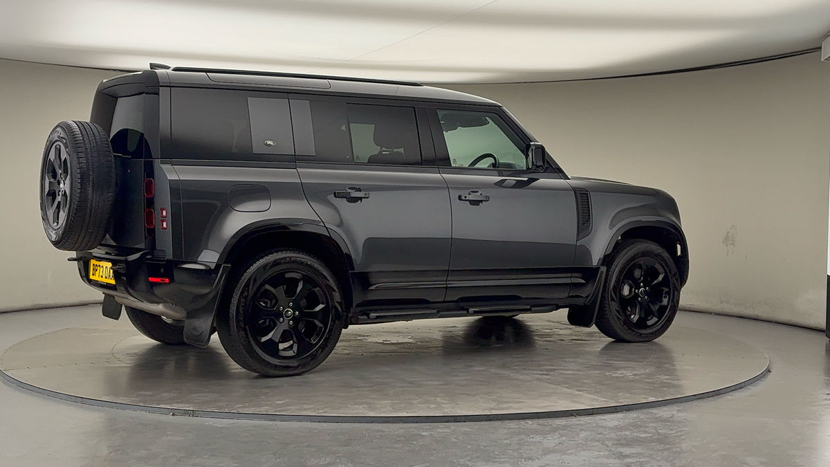 Used Land Rover Defender 110 2023 for sale - 76536417: Photo 38