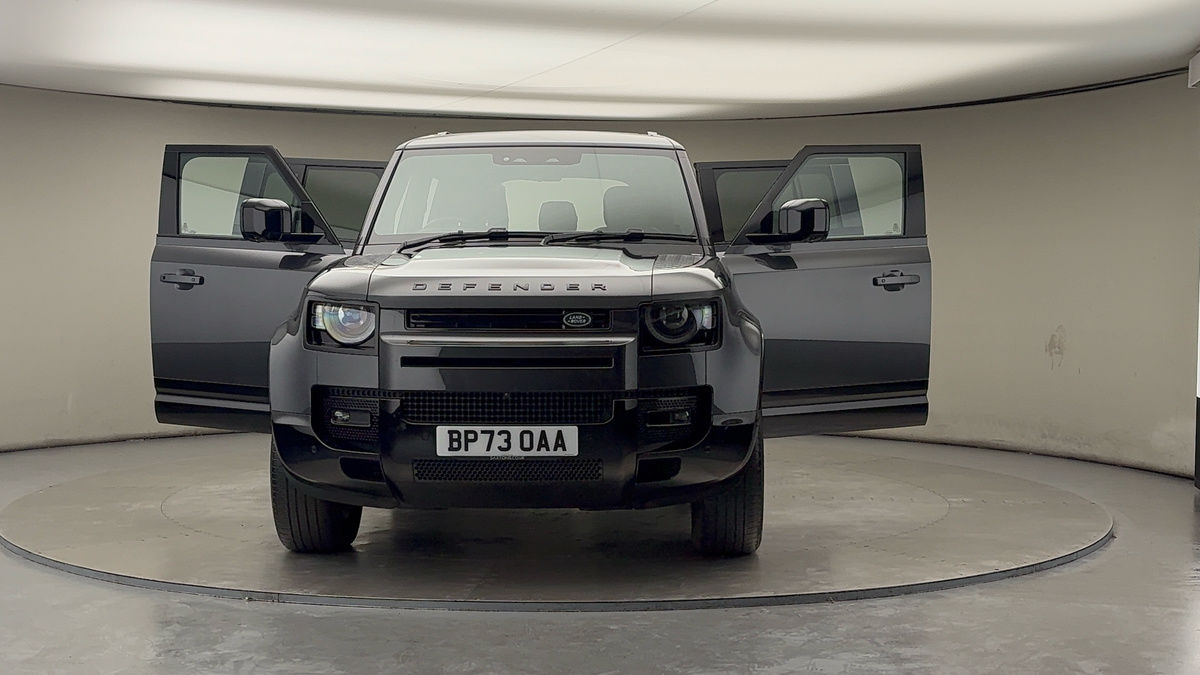 Used Land Rover Defender 110 2023 for sale - 76536417: Photo 51