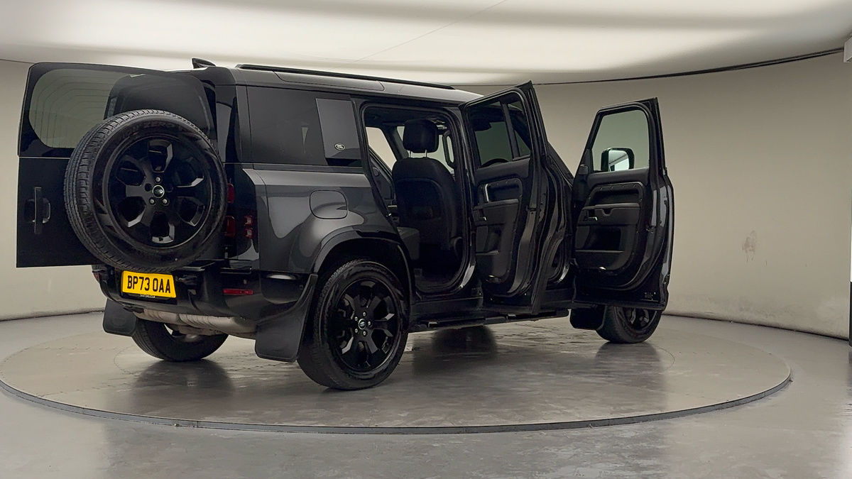 Used Land Rover Defender 110 2023 for sale - 76536417: Photo 58