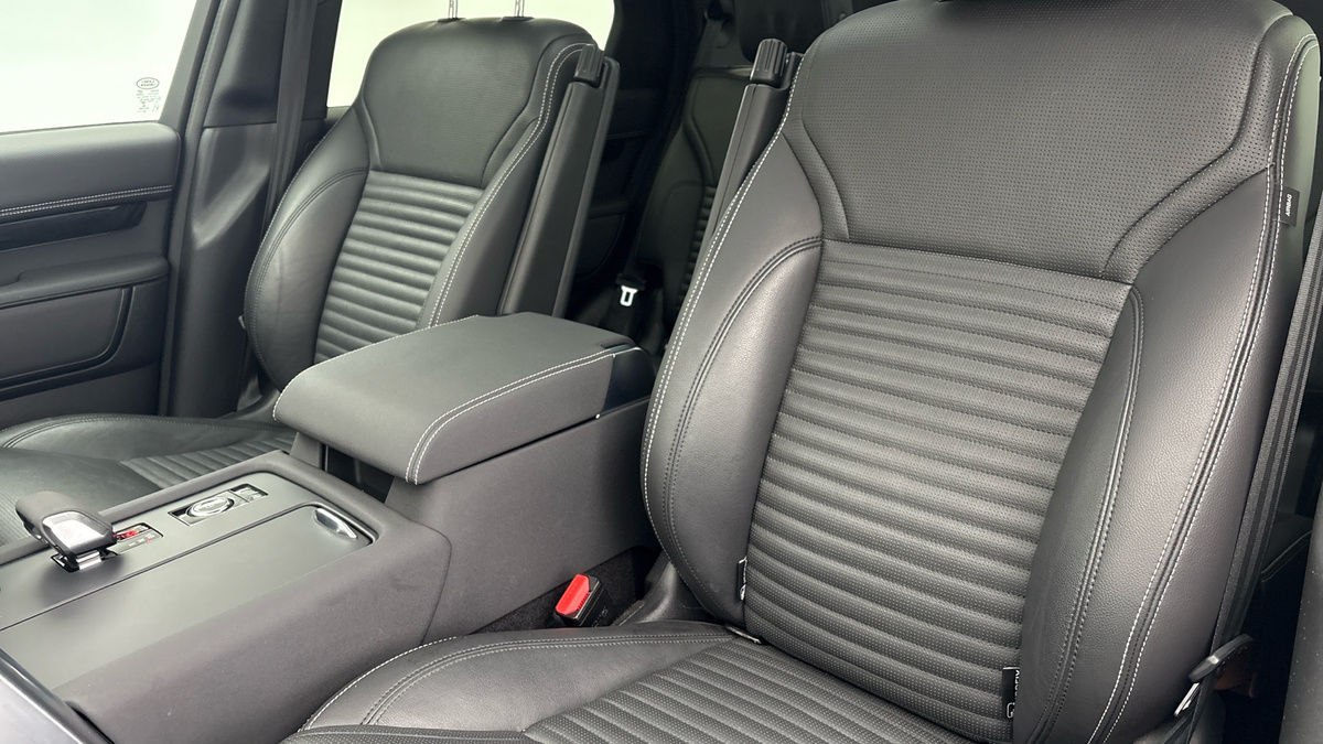 Used Land Rover Discovery 2022 for sale - 76357244: Photo 19