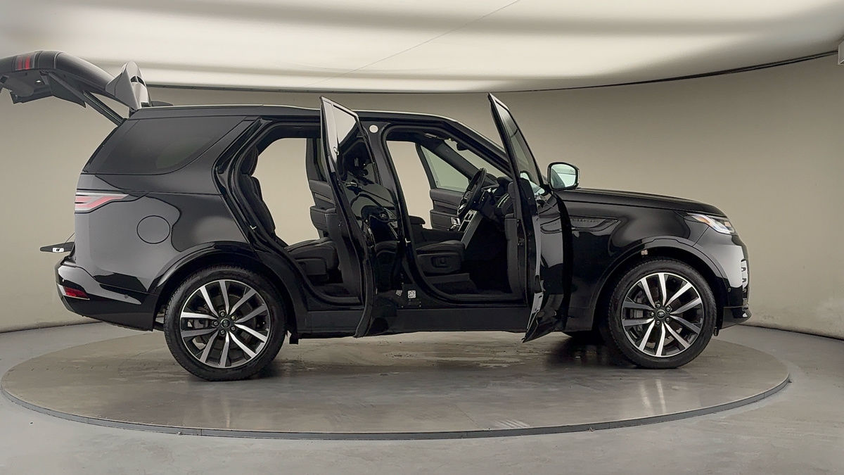 Used Land Rover Discovery 2022 for sale - 76357244: Photo 69