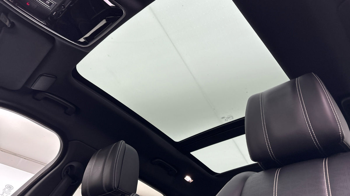 Used Land Rover Range Rover Velar 2021 for sale - 77154149: Photo 6