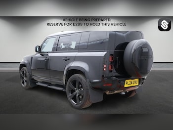 Used Land Rover Defender 2024 for sale - 78289101: Photo
