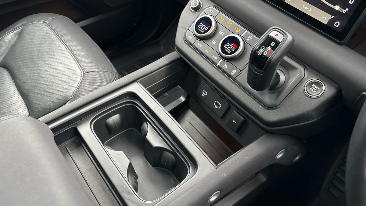 Used Land Rover Defender 110 2023 for sale - 77395063: Photo 18