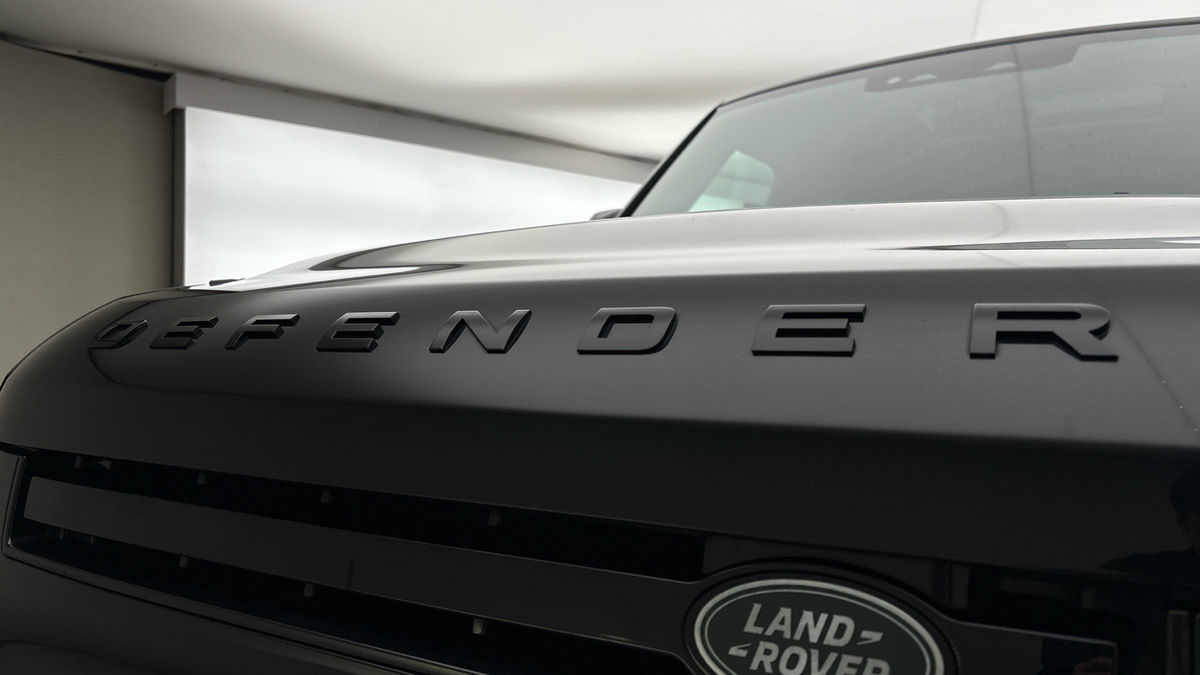 Used Land Rover Defender 110 2023 for sale - 77395063: Photo 24