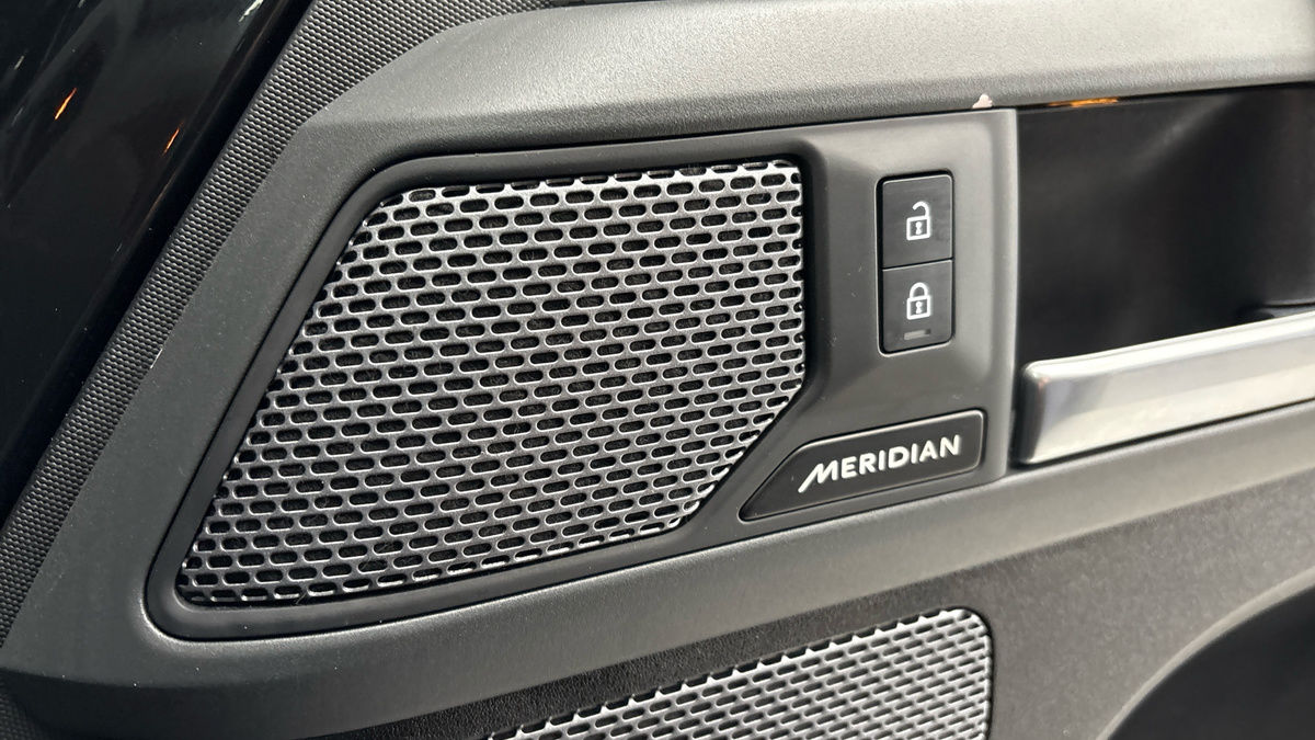 Used Land Rover Defender 110 2023 for sale - 77395063: Photo 25