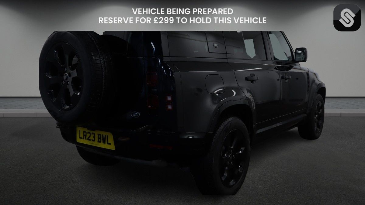Used Land Rover Defender 2023 for sale - 77395063: Photo 4