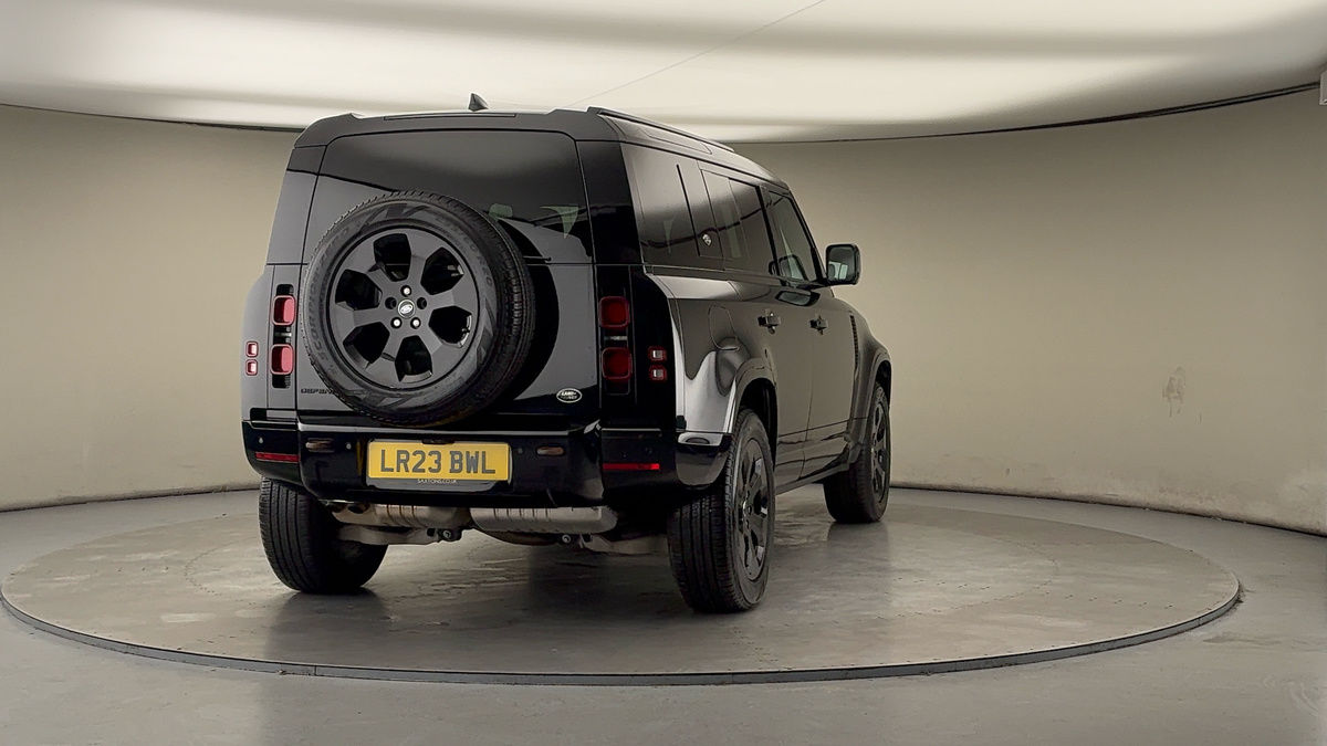 Used Land Rover Defender 110 2023 for sale - 77395063: Photo 41