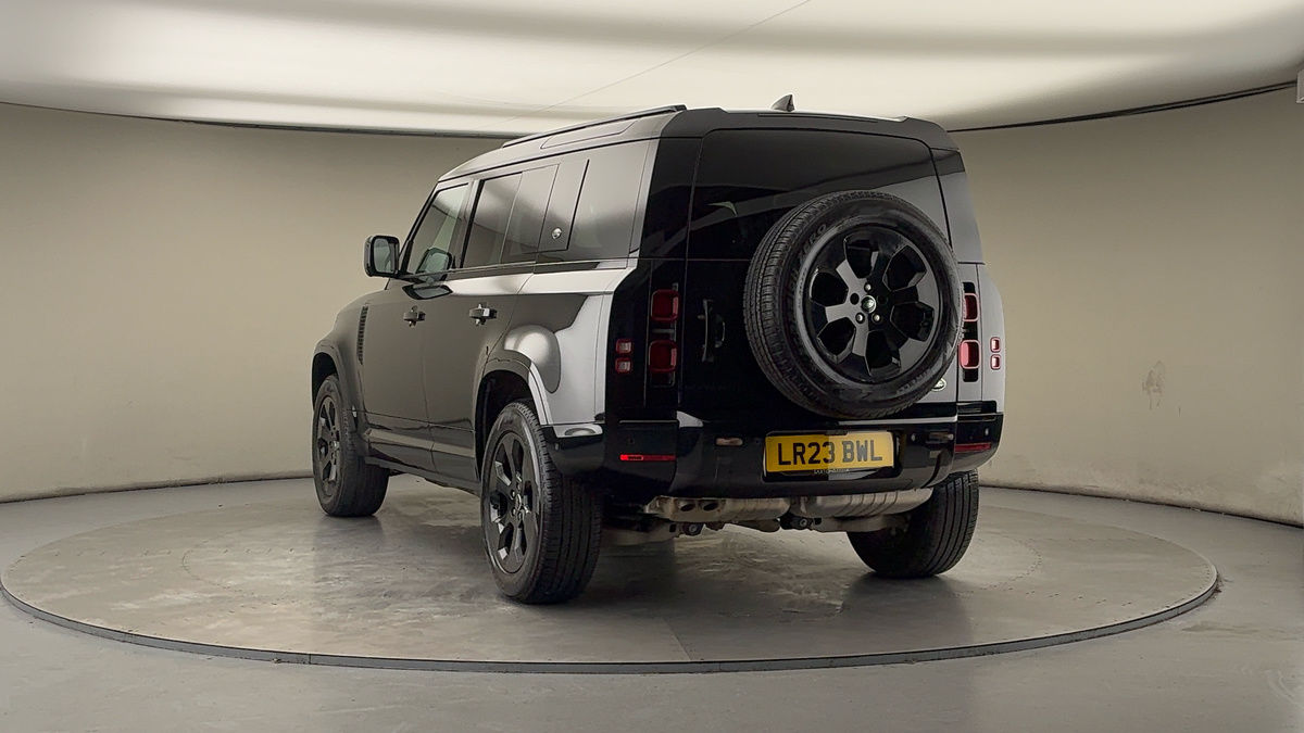 Used Land Rover Defender 110 2023 for sale - 77395063: Photo 43