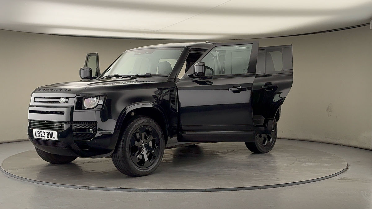 Used Land Rover Defender 110 2023 for sale - 77395063: Photo 50