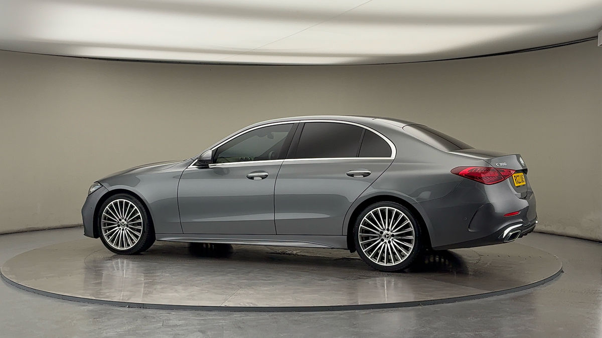 Used Mercedes-Benz C Class 2022 for sale - 75717192: Photo 26