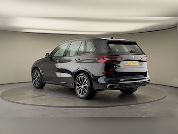 Used BMW X5 2022 for sale - 76346212: Photo