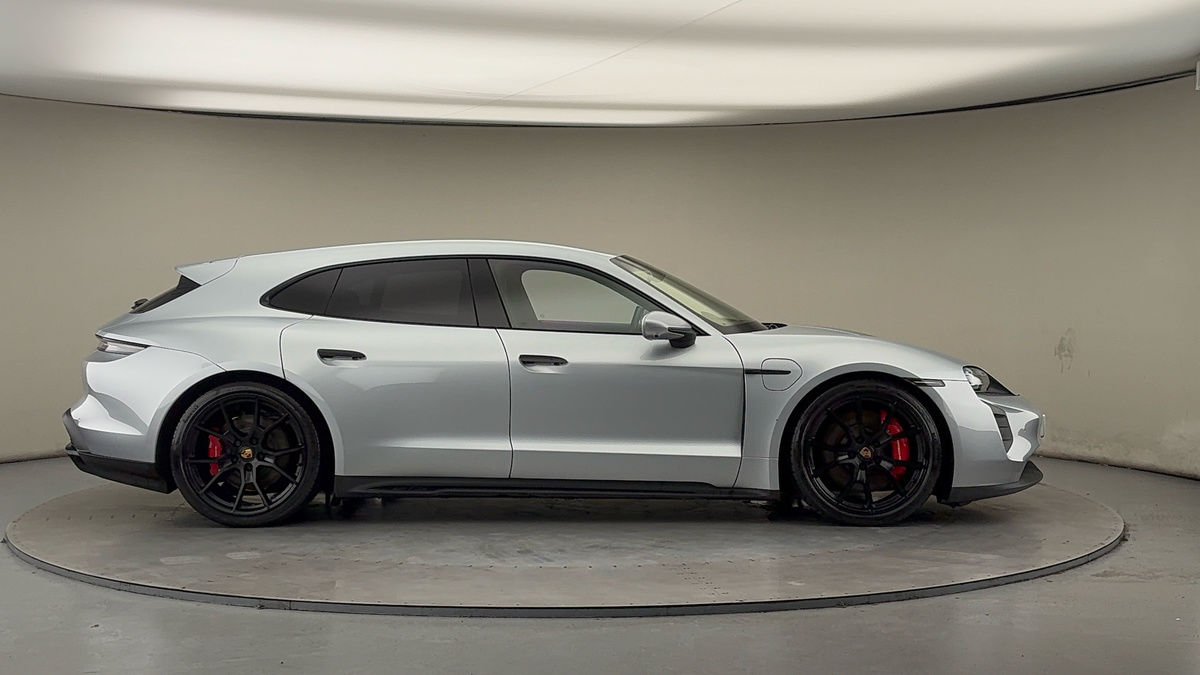 Used Porsche Taycan 2023 for sale - 77452772: Photo 16