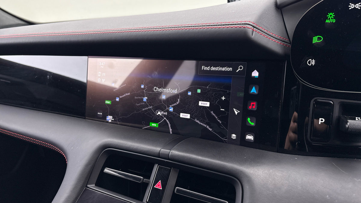 Used Porsche Taycan 2023 for sale - 77452772: Photo 17