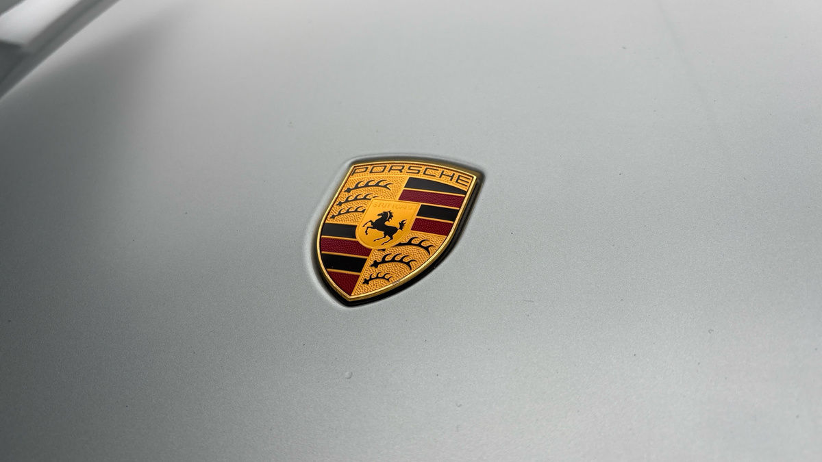 Used Porsche Taycan 2023 for sale - 77452772: Photo 24