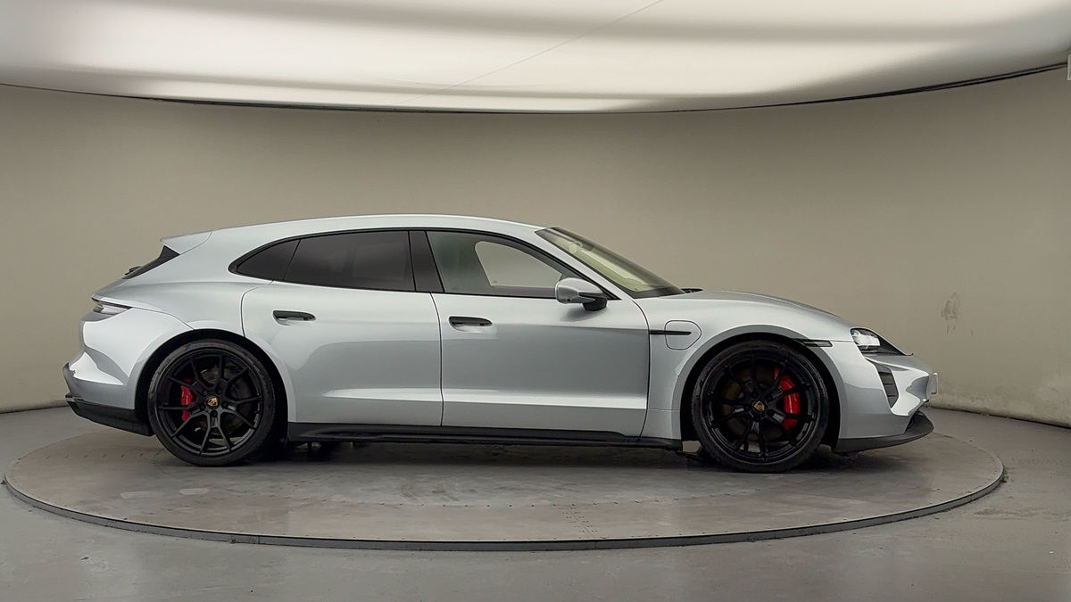 Used Porsche Taycan 2023 for sale - 77452772: Photo 38