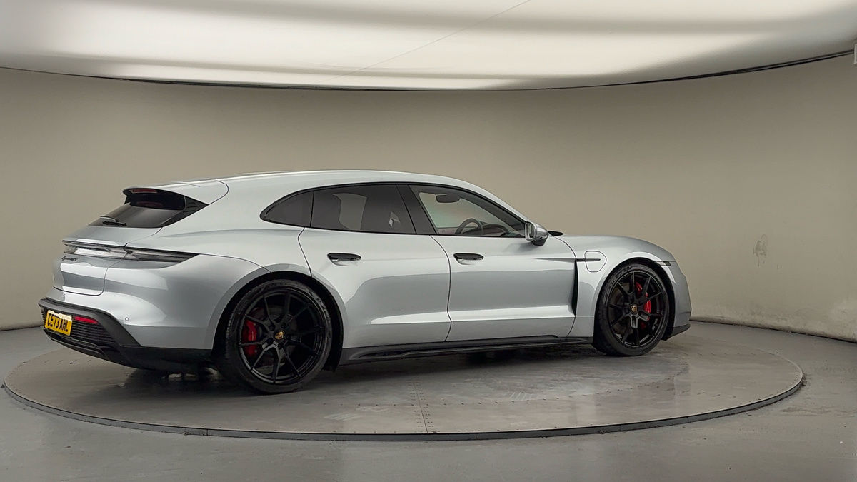 Used Porsche Taycan 2023 for sale - 77452772: Photo 40