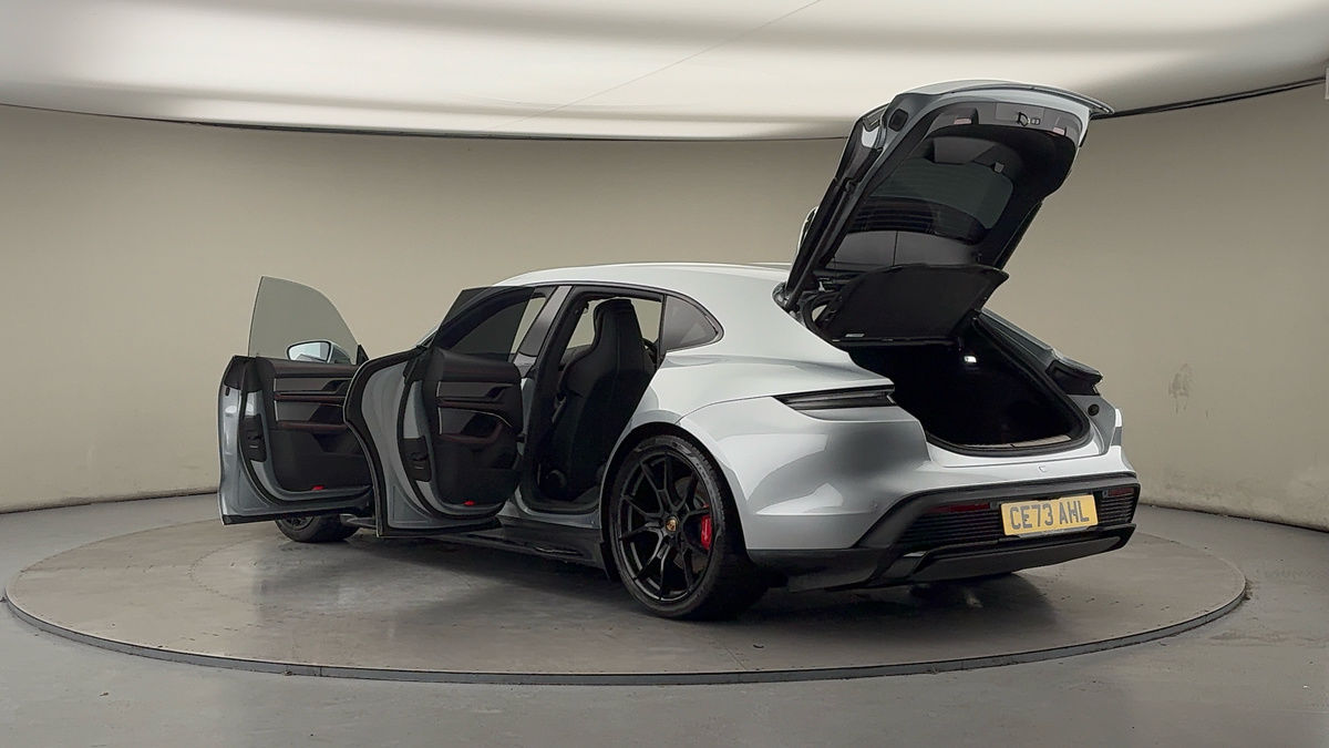 Used Porsche Taycan 2023 for sale - 77452772: Photo 45