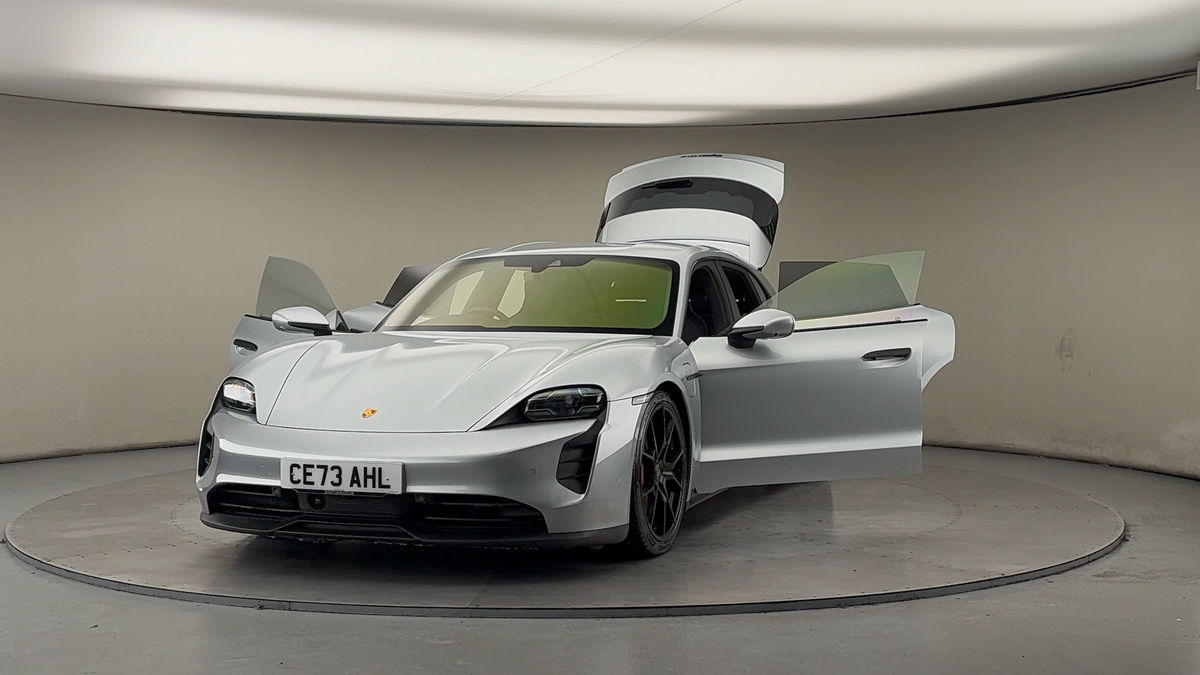 Used Porsche Taycan 2023 for sale - 77452772: Photo 52