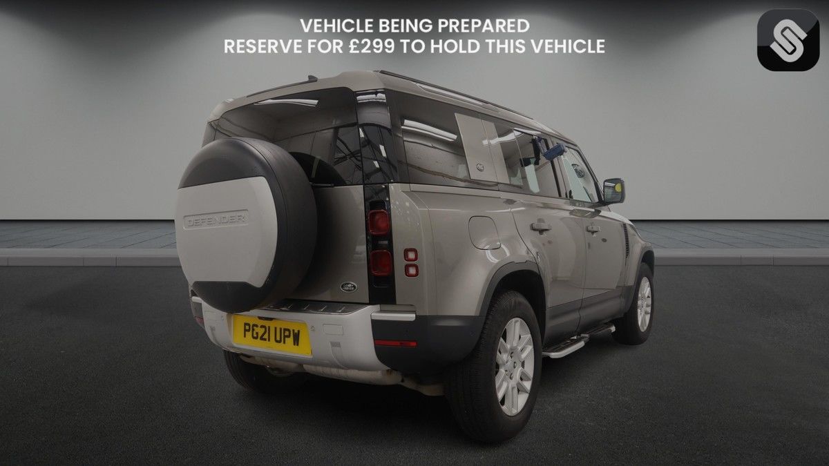 Used Land Rover Defender 110 2021 for sale - 76520960: Photo 10