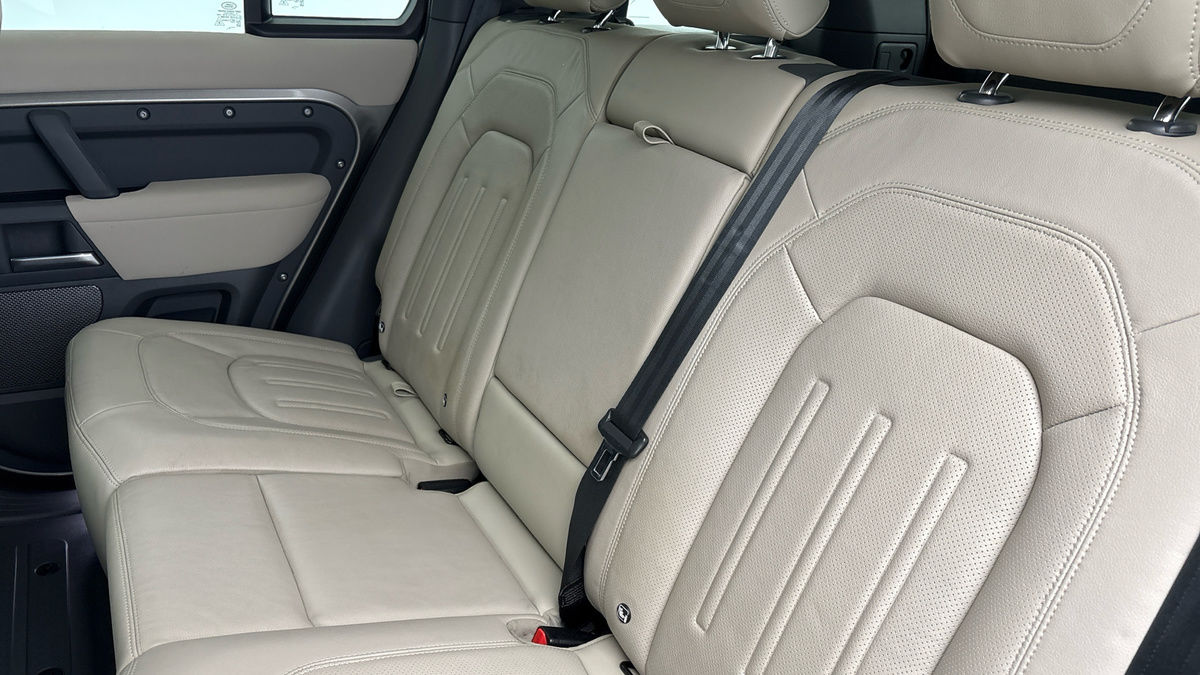 Used Land Rover Defender 110 2021 for sale - 76520960: Photo 20