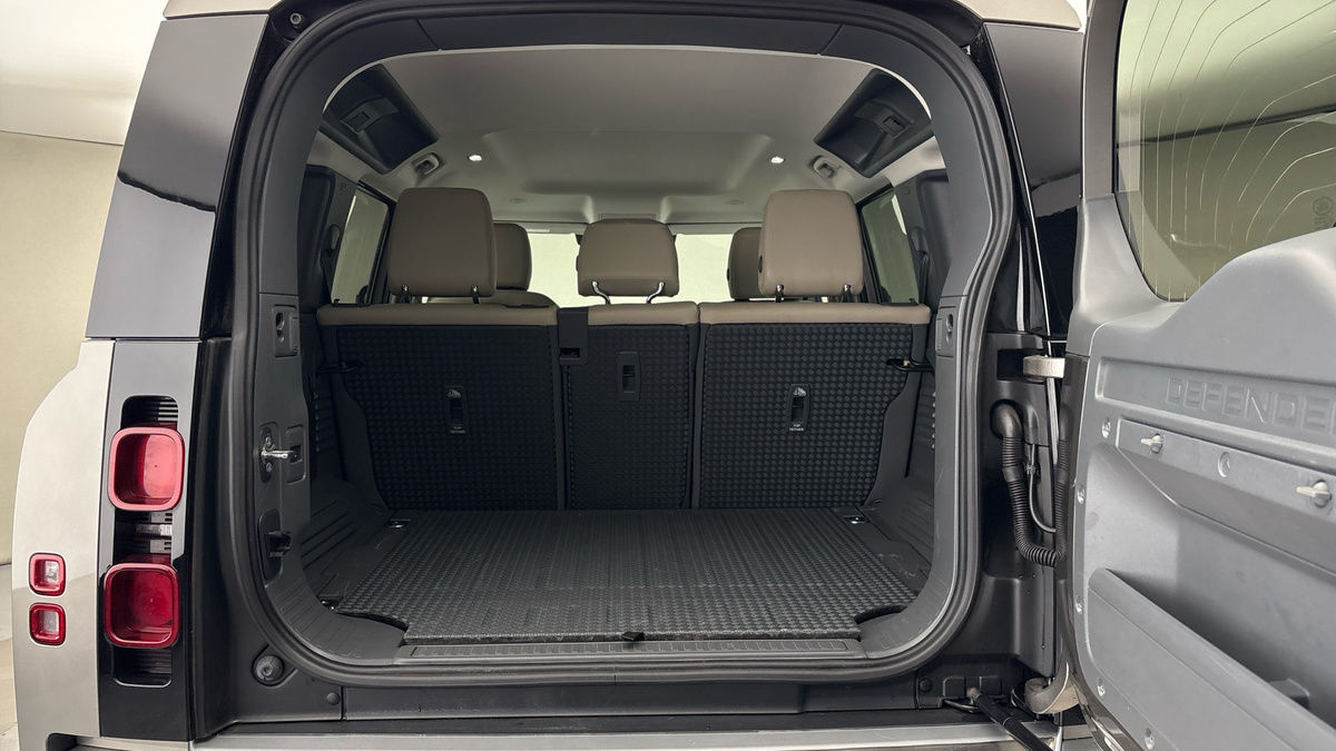 Used Land Rover Defender 110 2021 for sale - 76520960: Photo 23
