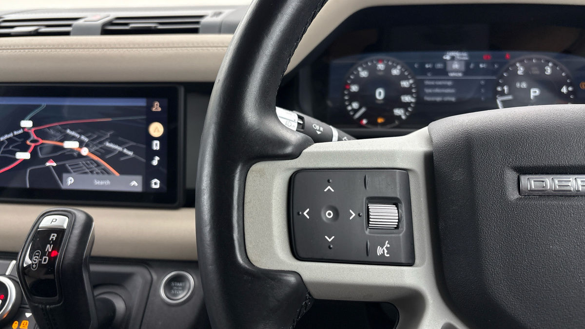 Used Land Rover Defender 110 2021 for sale - 76520960: Photo 25