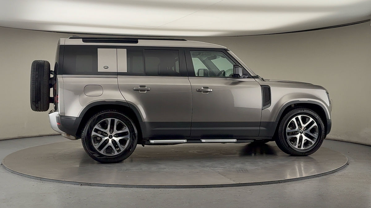 Used Land Rover Defender 110 2021 for sale - 76520960: Photo 49