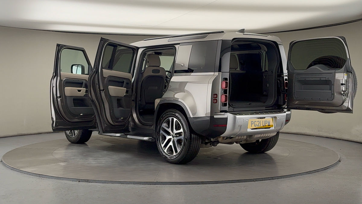 Used Land Rover Defender 110 2021 for sale - 76520960: Photo 55