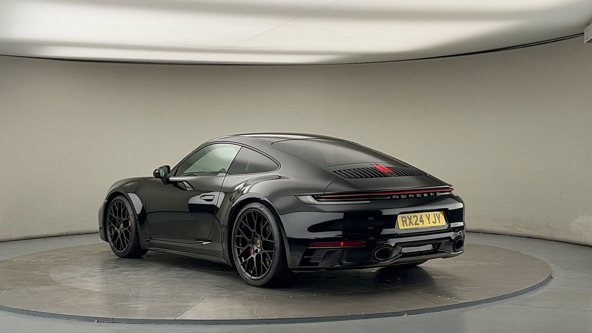 Used Porsche 911 2024 for sale - 75937799: Photo 2