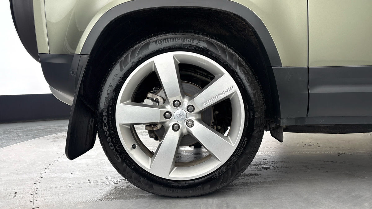 Used Land Rover Defender 90 2024 for sale - 77609658: Photo 10