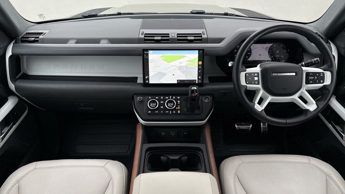 Used Land Rover Defender 90 2024 for sale - 77609658: Photo 12