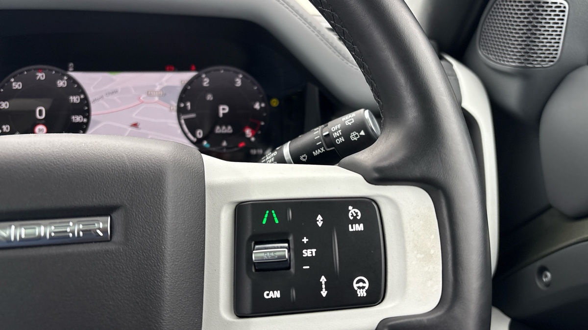 Used Land Rover Defender 90 2024 for sale - 77609658: Photo 14