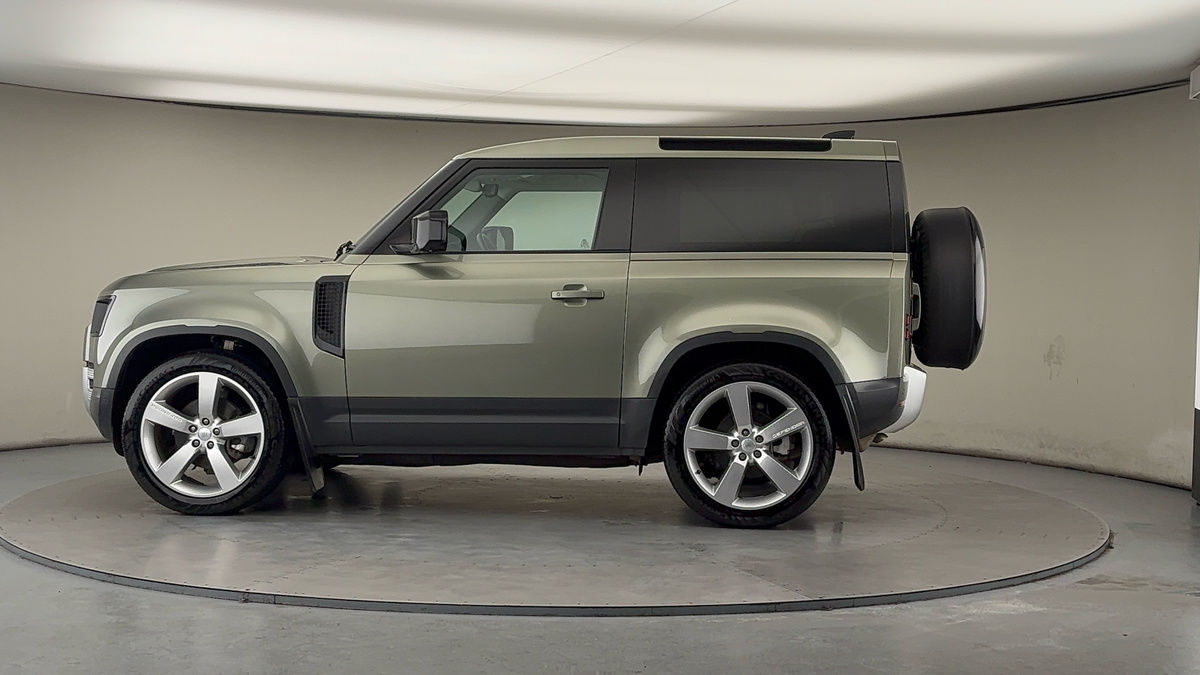 Used Land Rover Defender 90 2024 for sale - 77609658: Photo 27