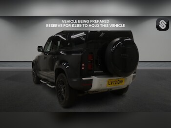 Used Land Rover Defender 2022 for sale - 77655931: Photo