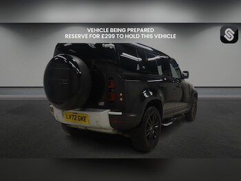 Used Land Rover Defender 2022 for sale - 77655931: Photo