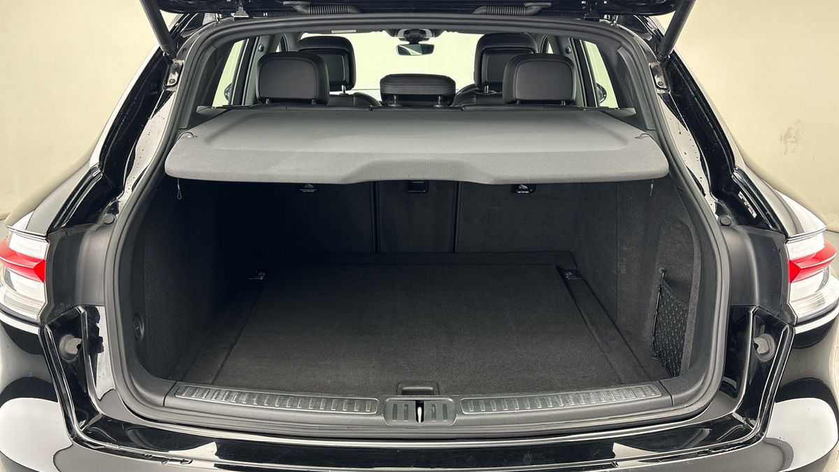 Used Porsche Macan 2021 for sale - 76974106: Photo 11