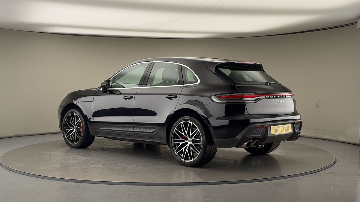Used Porsche Macan 2021 for sale - 76974106: Photo 26
