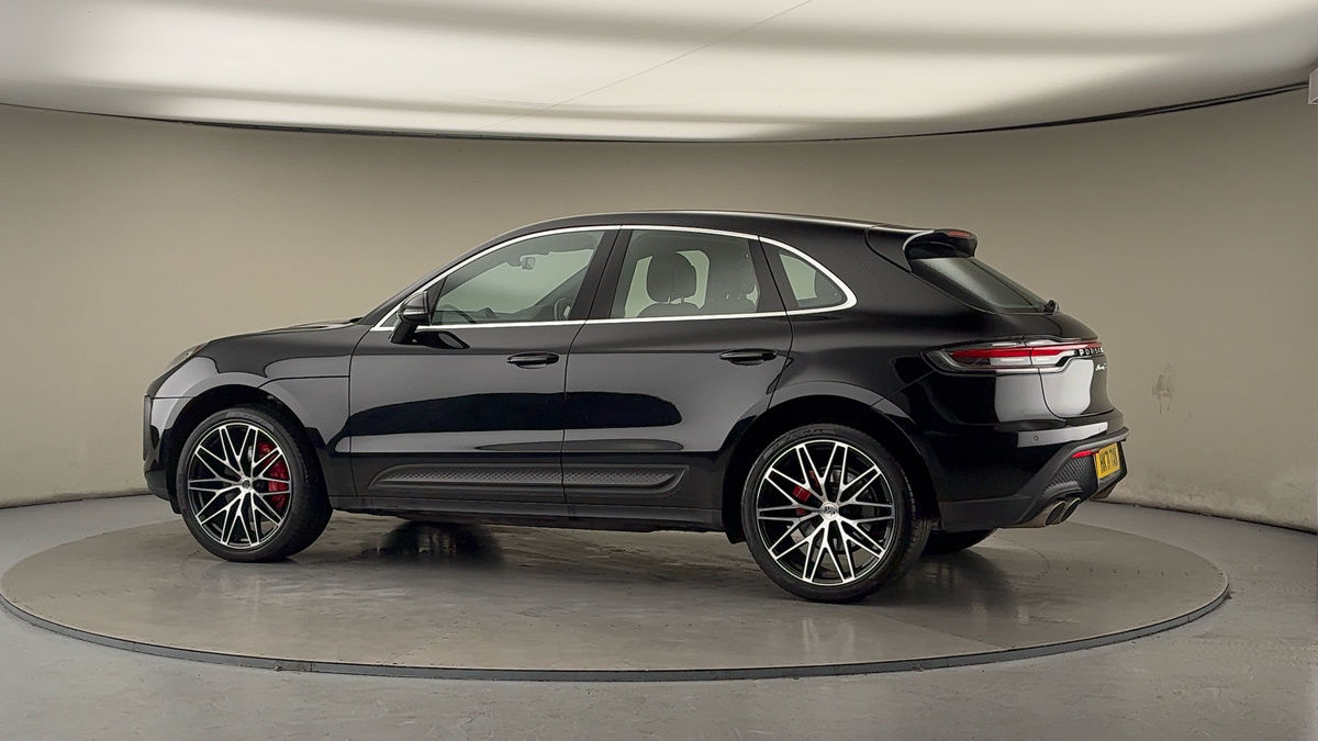 Used Porsche Macan 2021 for sale - 76974106: Photo 27