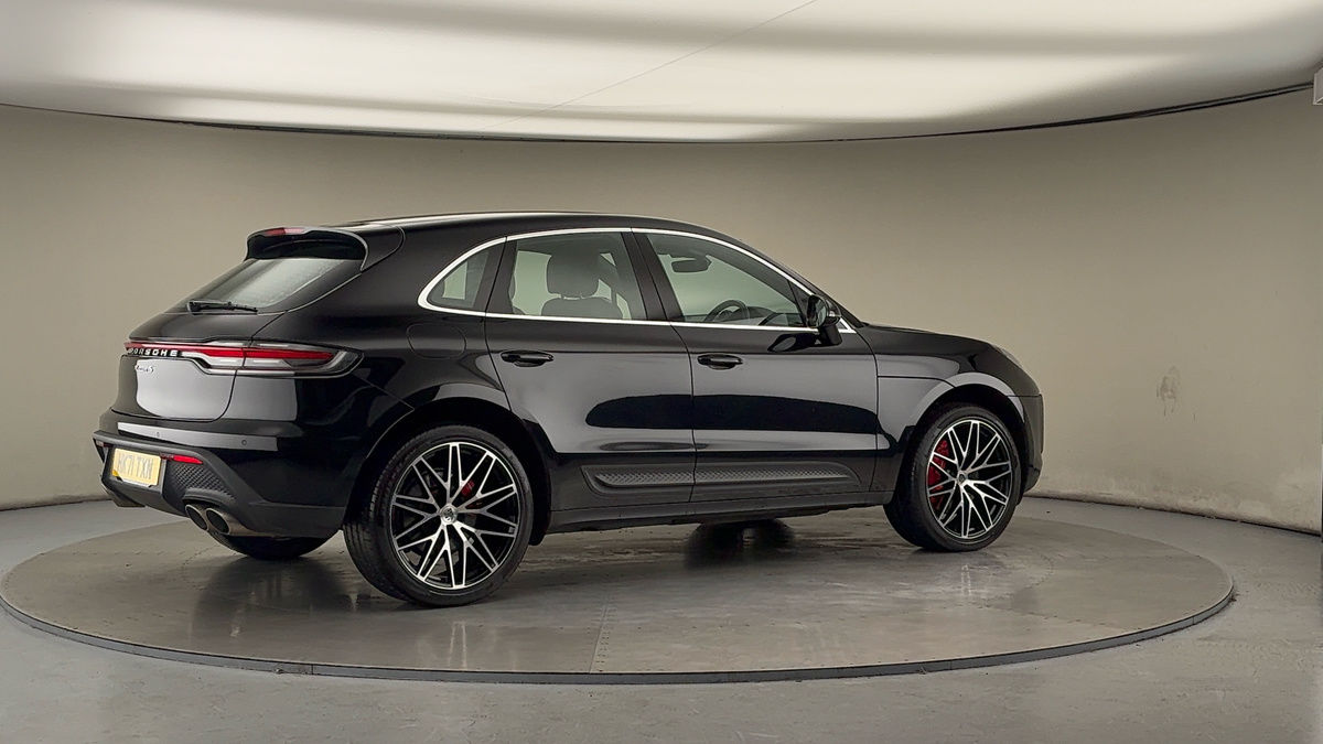 Used Porsche Macan 2021 for sale - 76974106: Photo 39