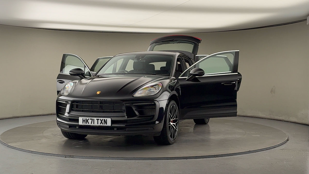 Used Porsche Macan 2021 for sale - 76974106: Photo 51