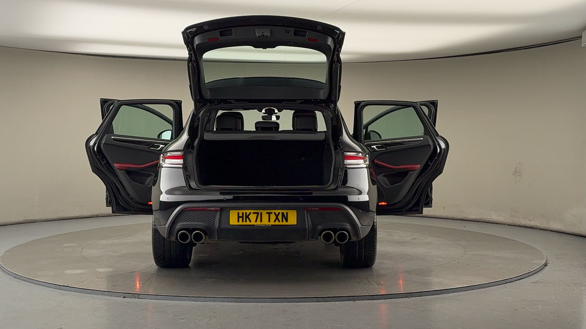 Used Porsche Macan 2021 for sale - 76974106: Photo 61