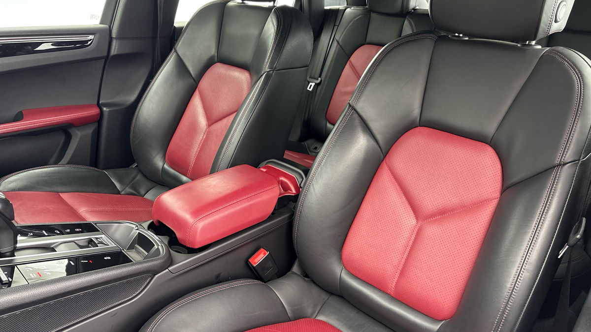 Used Porsche Macan 2021 for sale - 76974106: Photo 7