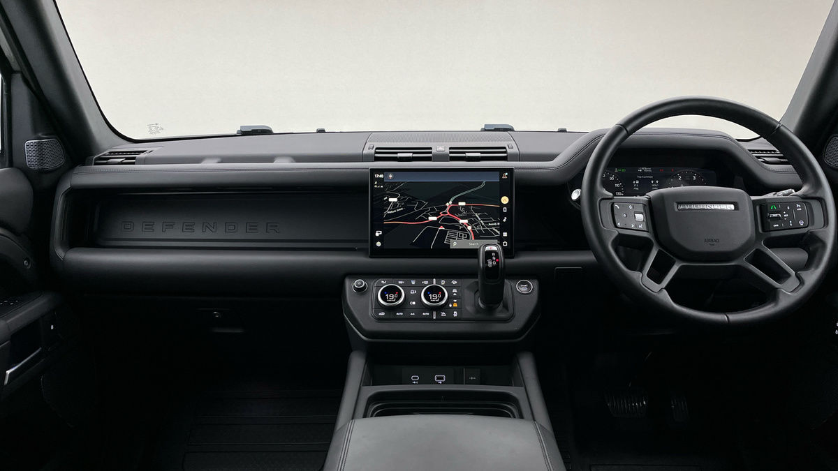 Used Land Rover Defender 110 2023 for sale - 76040248: Photo 24