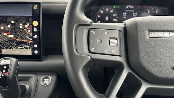 Used Land Rover Defender 110 2023 for sale - 76040248: Photo 25