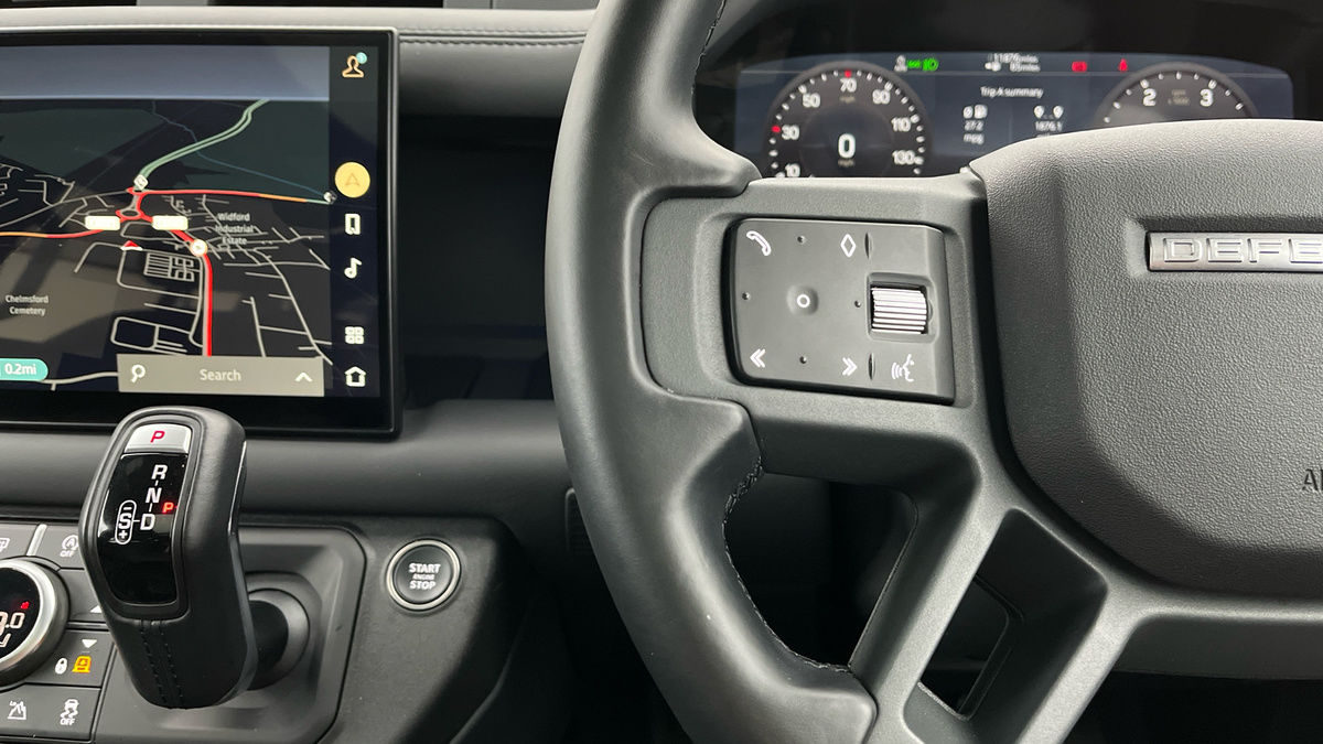 Used Land Rover Defender 110 2023 for sale - 76040248: Photo 26