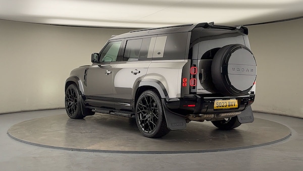 Used Land Rover Defender 110 2023 for sale - 76040248: Photo 3