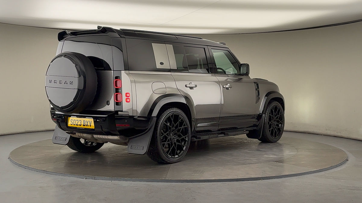 Used Land Rover Defender 110 2023 for sale - 76040248: Photo 86