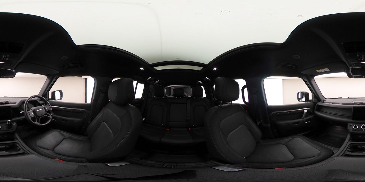 Used Land Rover Defender 110 2023 for sale - 76040248: Photo 88